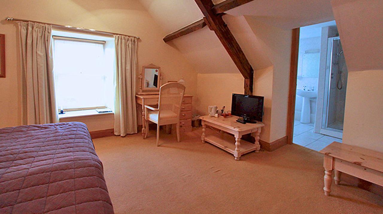 Centre Of Britain Hotel Haltwhistle Habitación foto